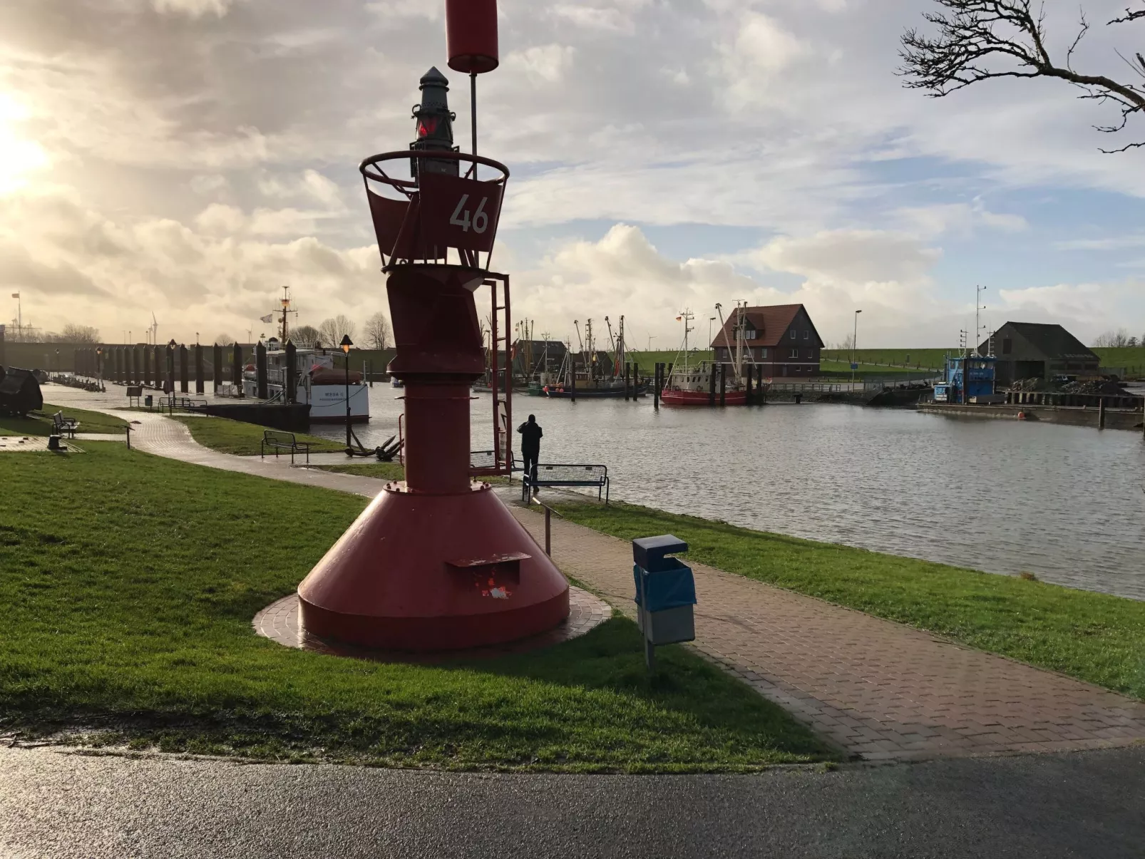 Nurdachhaus in Burhave mit Garten-Buiten