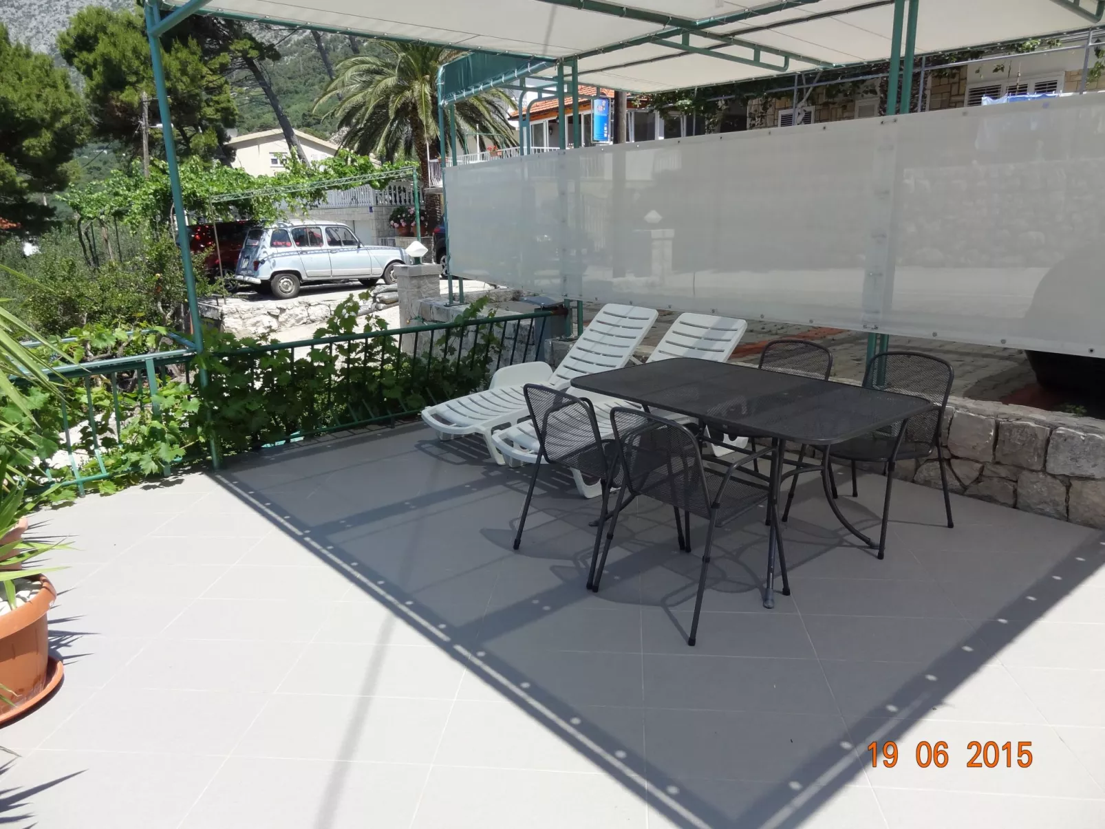 Komfortables Studio-Apartment mit Meerblick