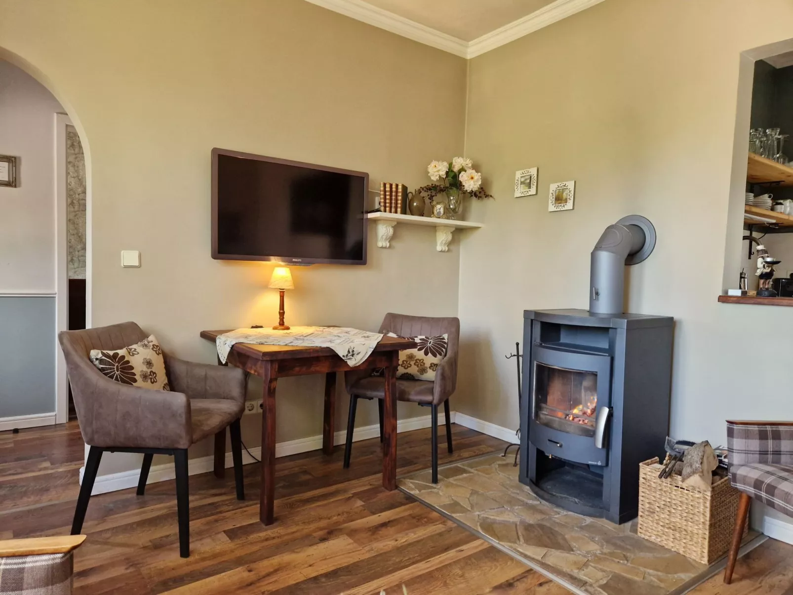 Mit Garten, Grill und Terrasse