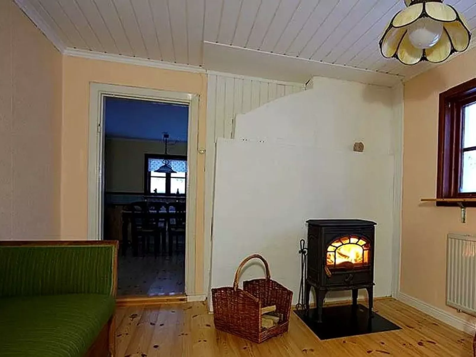 Am Wald mit Kaminofen und Veranda