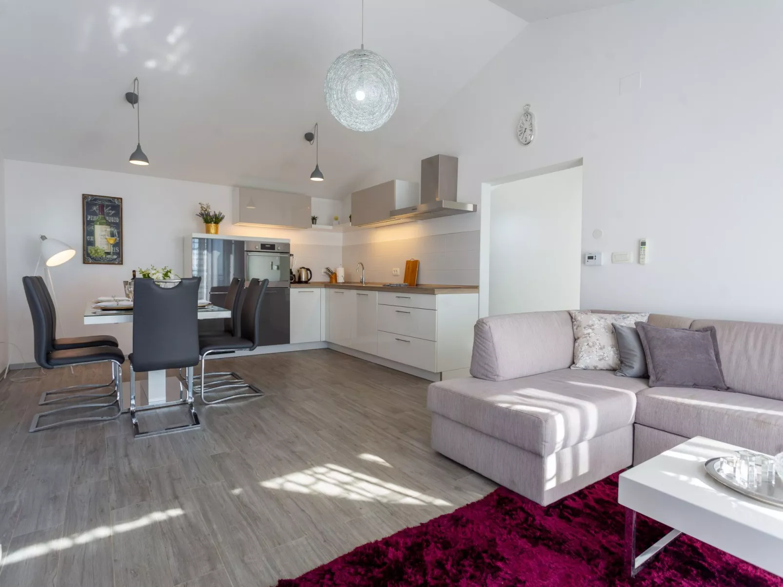 Villa Melki mit großem Privatpool-Binnen