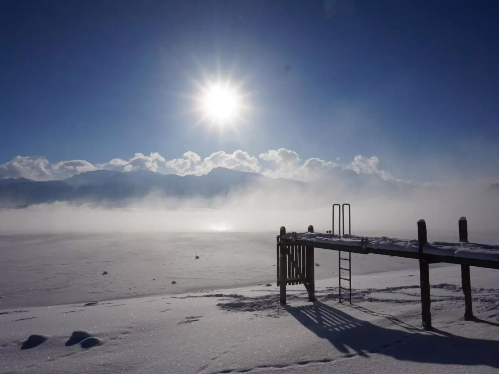 Chalet mit Blick auf das Wasser