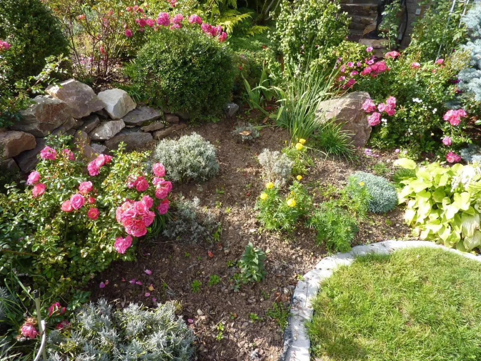 Appartement mit Terrasse, Garten und Grill-Buiten