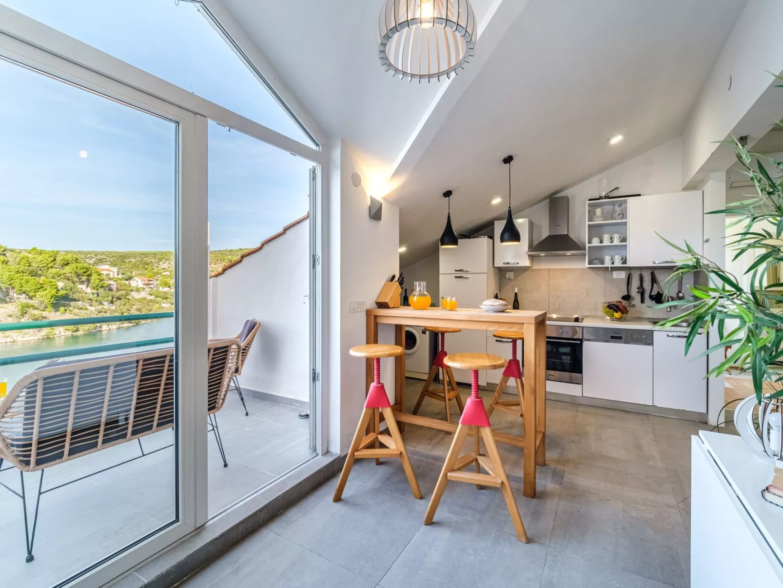 Villa Tudor mit atemberaubender Aussicht