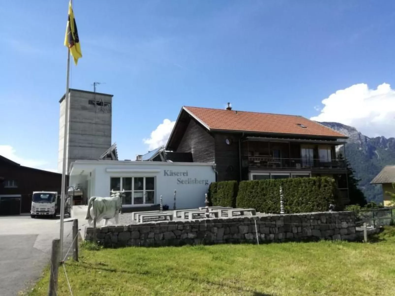 Seppi - Seen und Berge-Buiten