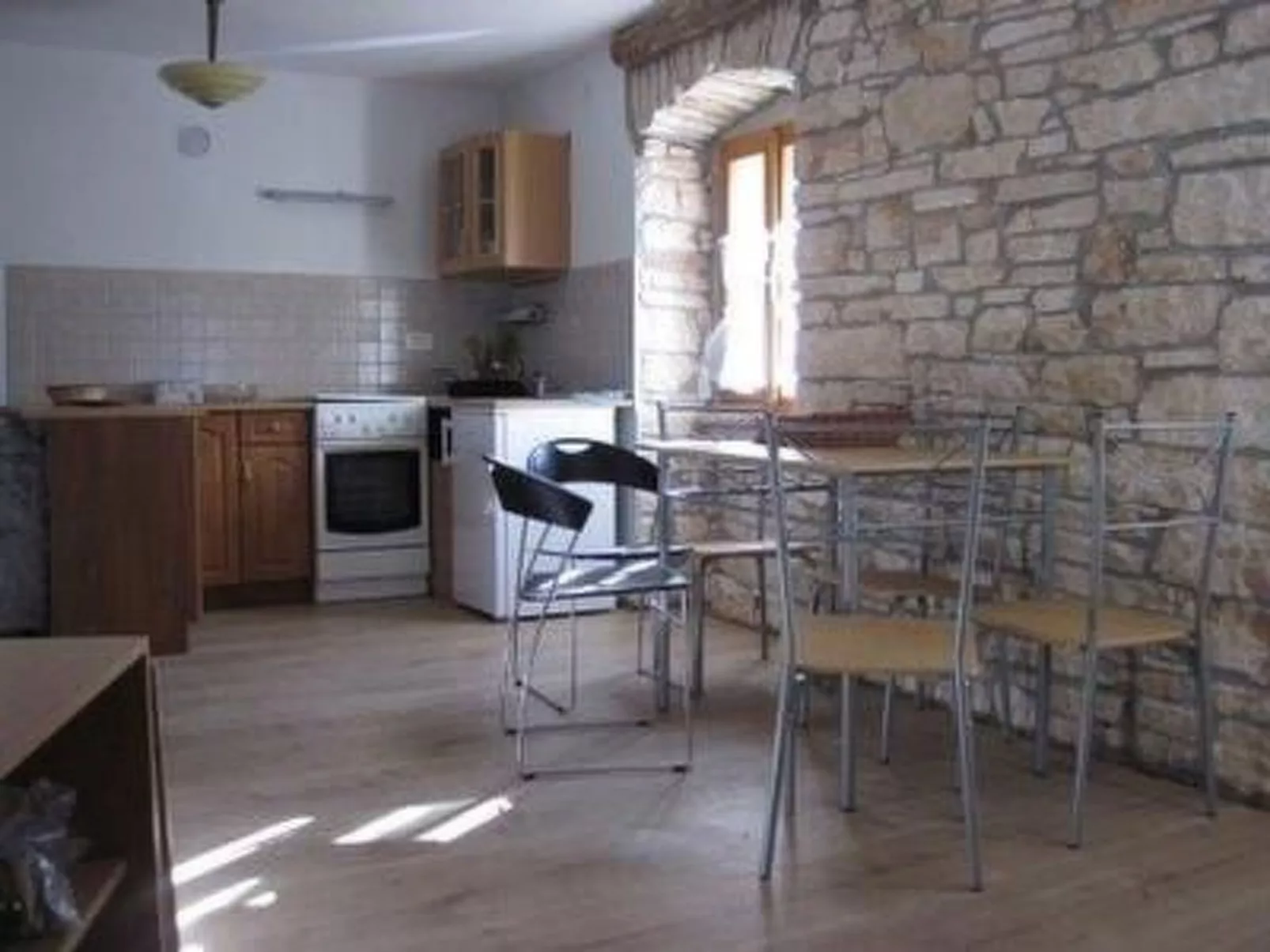 "Eti and Mia" mit Pool