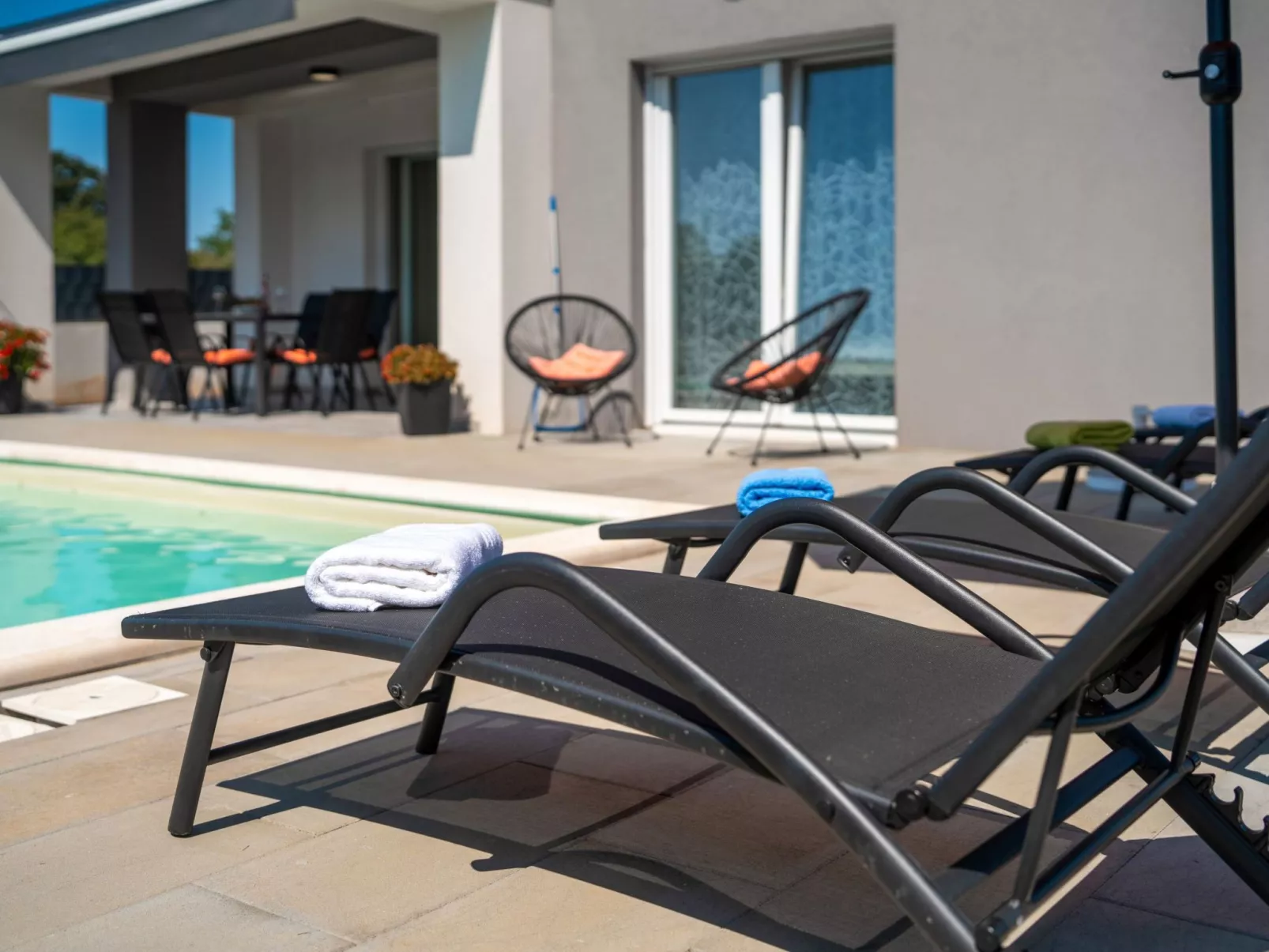 Villa mit privatem Pool in einer ruhigen Gegend gelegen-Buiten