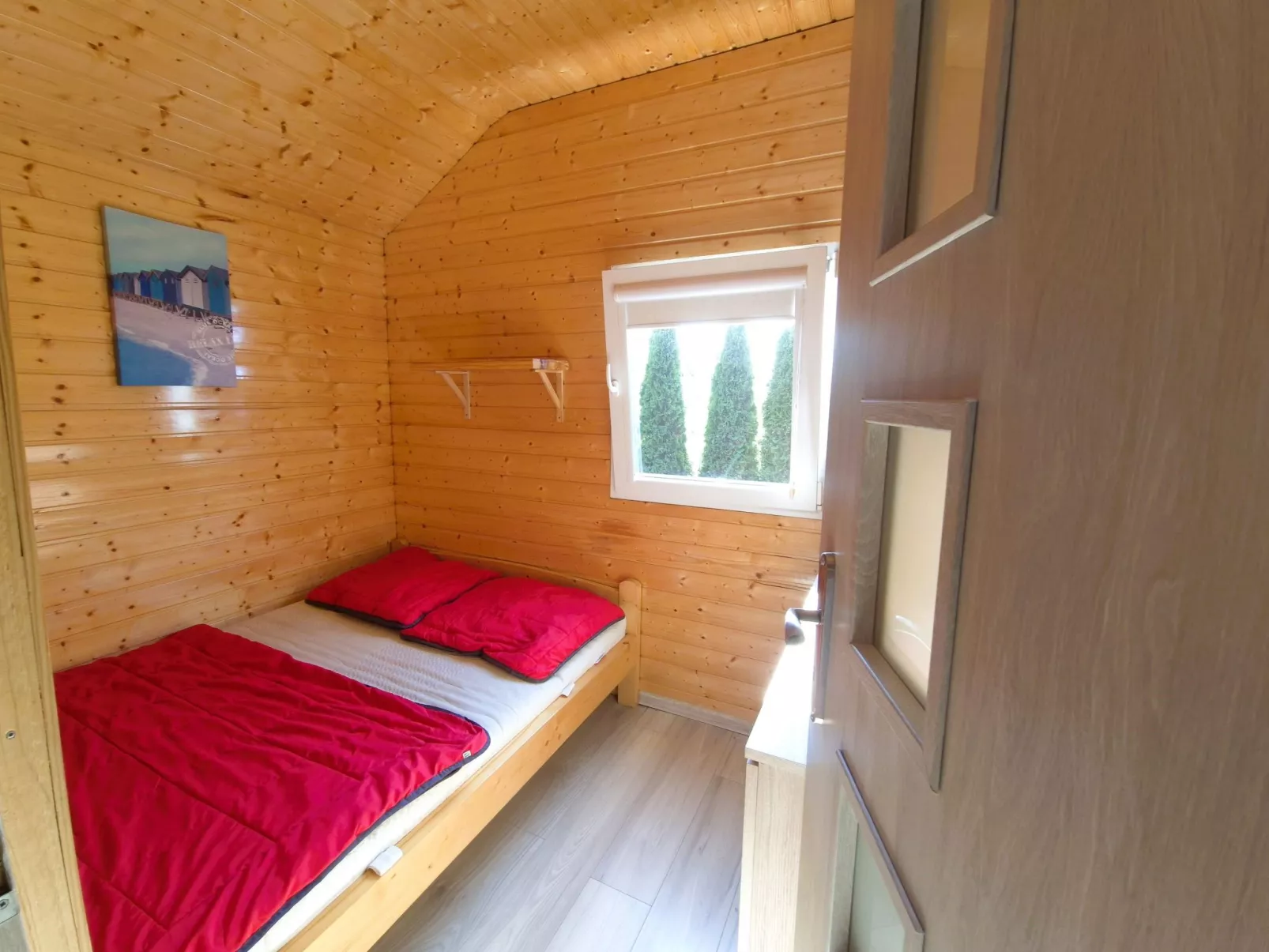 "New 5" mit gemeinschaftlichem Pool-Binnen