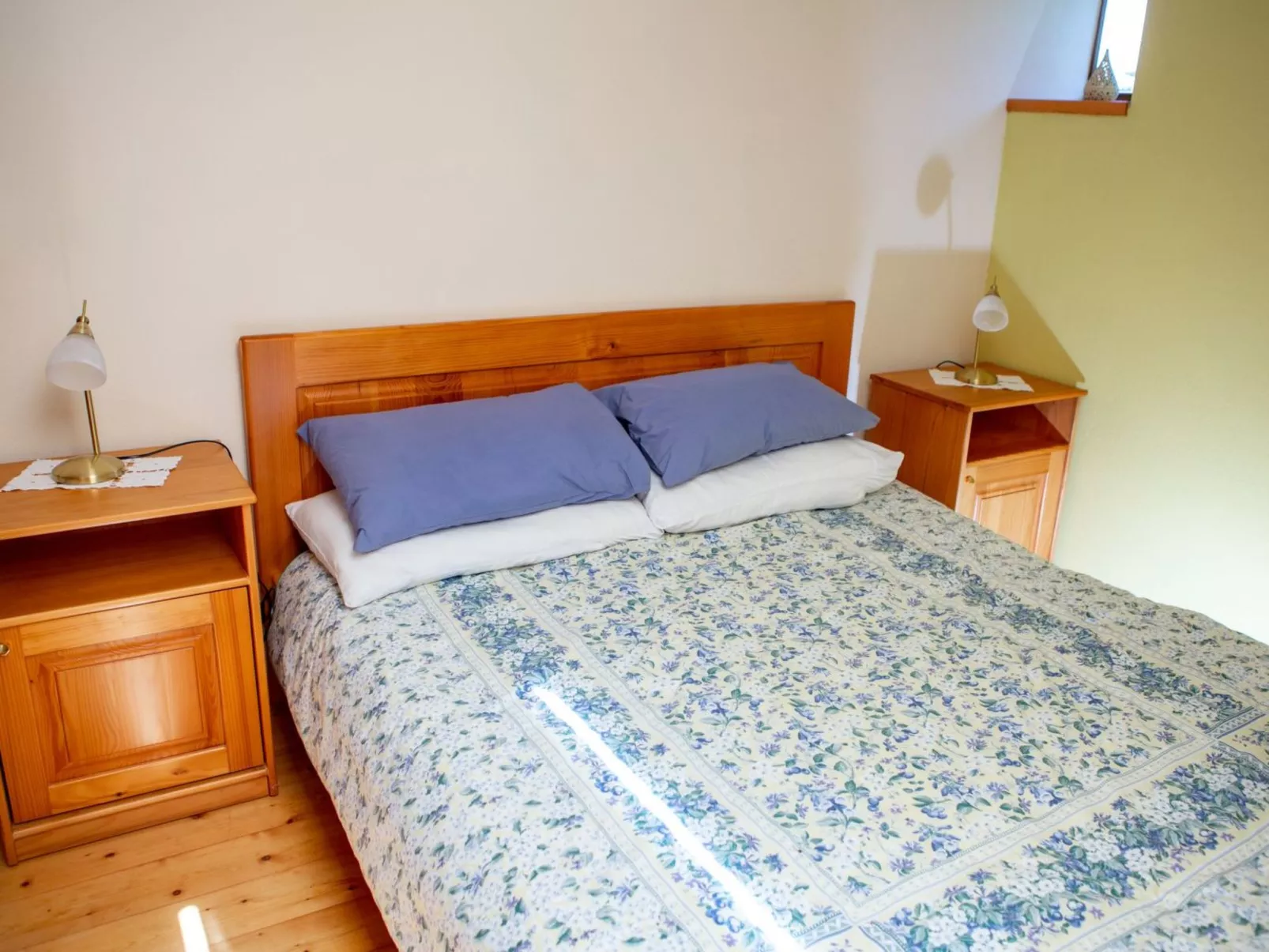 Anwesen "Villa Anton" mit eigenem Pool-Binnen