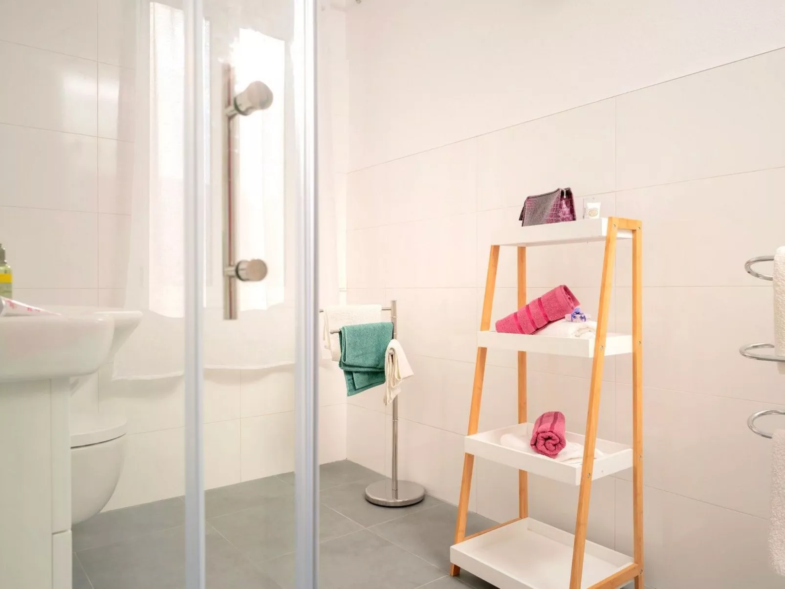 Villa "Sunshine" mit Garten, Grill und Terrasse-Binnen