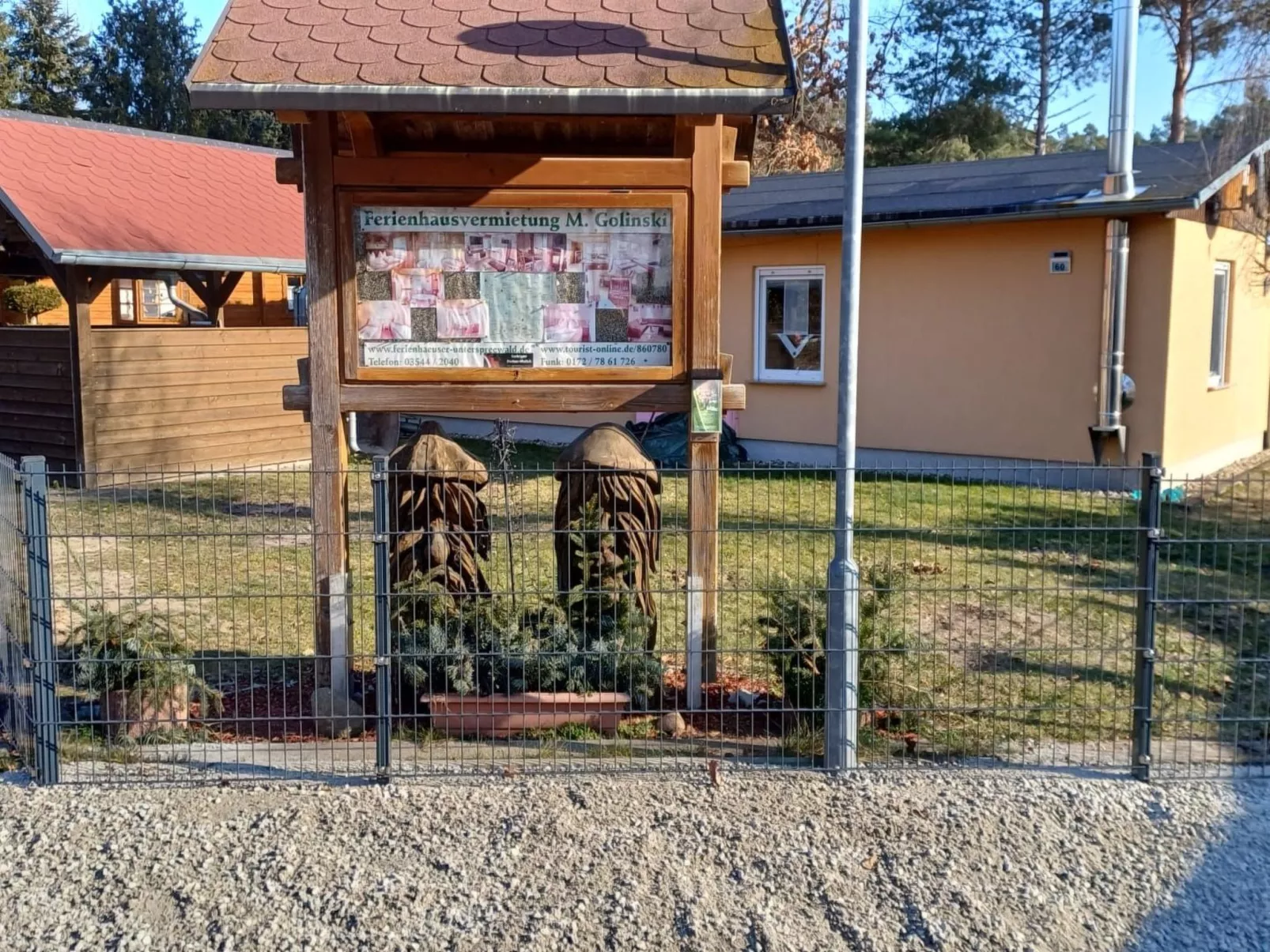 Mit Garten, Grill und Terrasse-Buiten