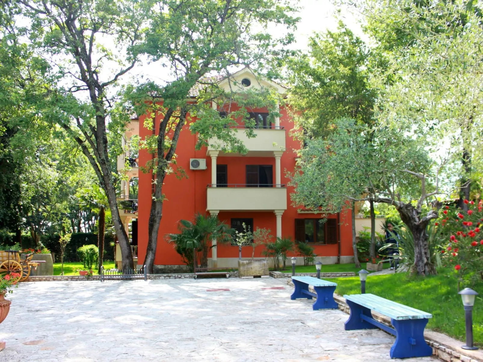 "Plavo More" mit Terrasse