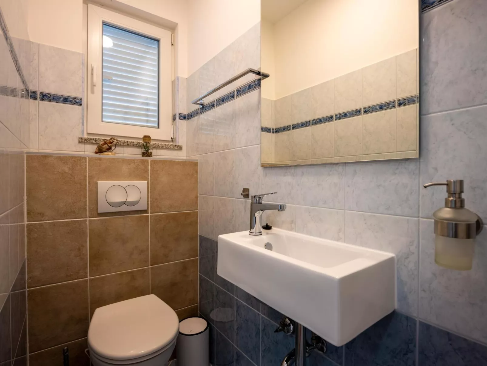 Schöne Villa Beauty für 6 Personen und 1 Kind-Binnen