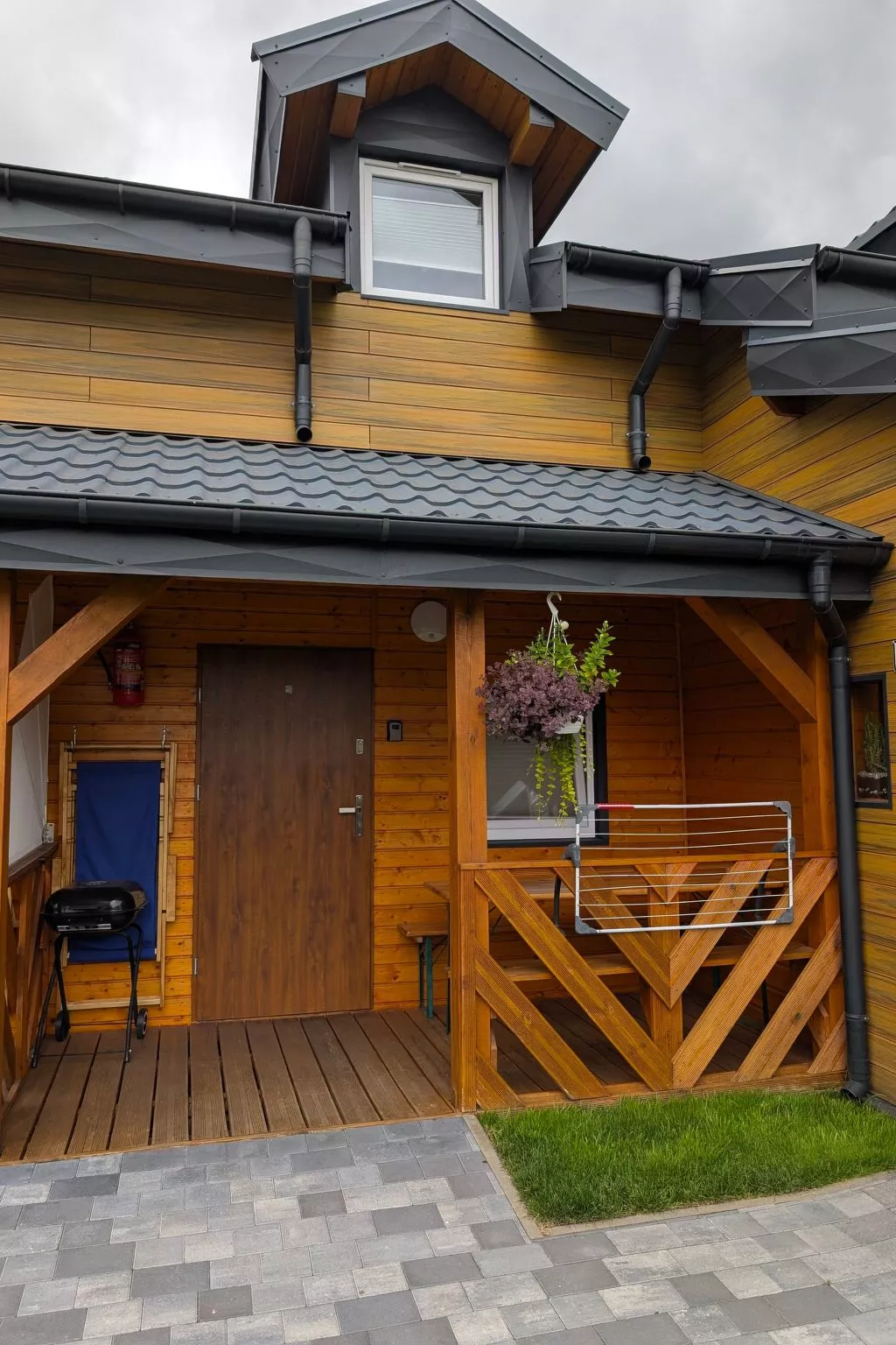 Trebor"-Häuser in einem eingezäunten Gebiet-Buiten