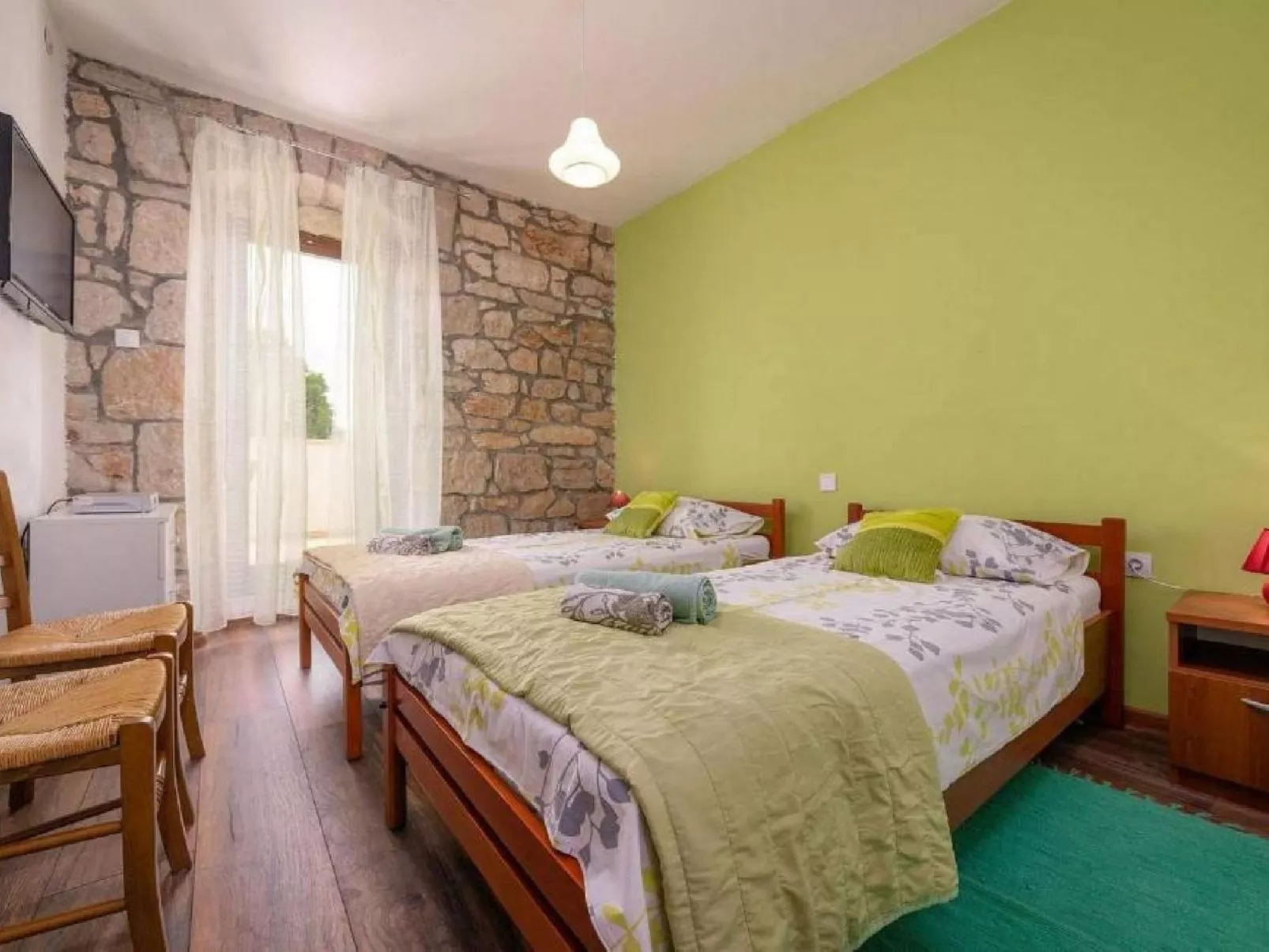 Casa Ana Milena-Binnen