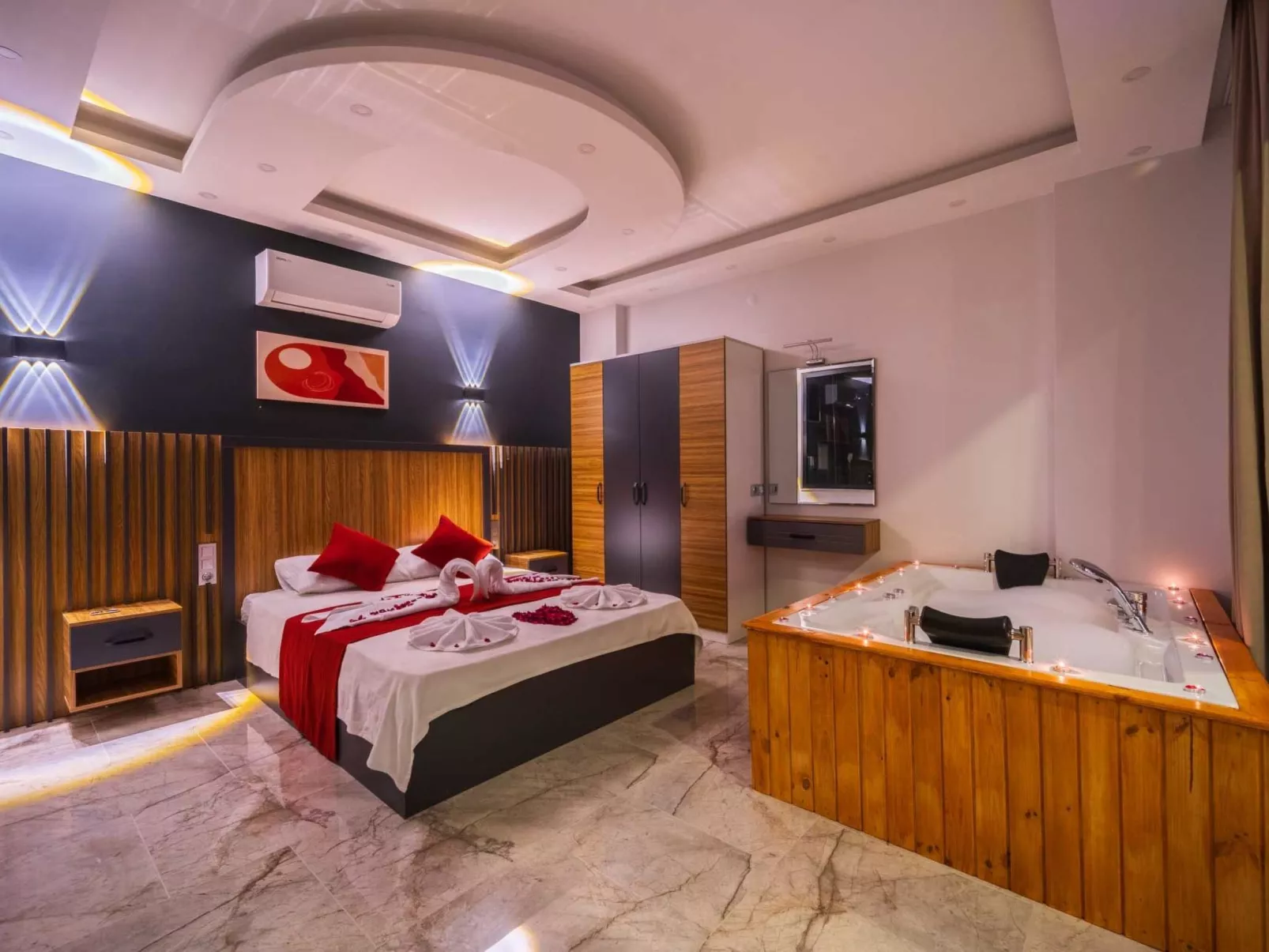 Romantische Luxusvilla "Sard 1" mit Jacuzzi-Image-tags.info