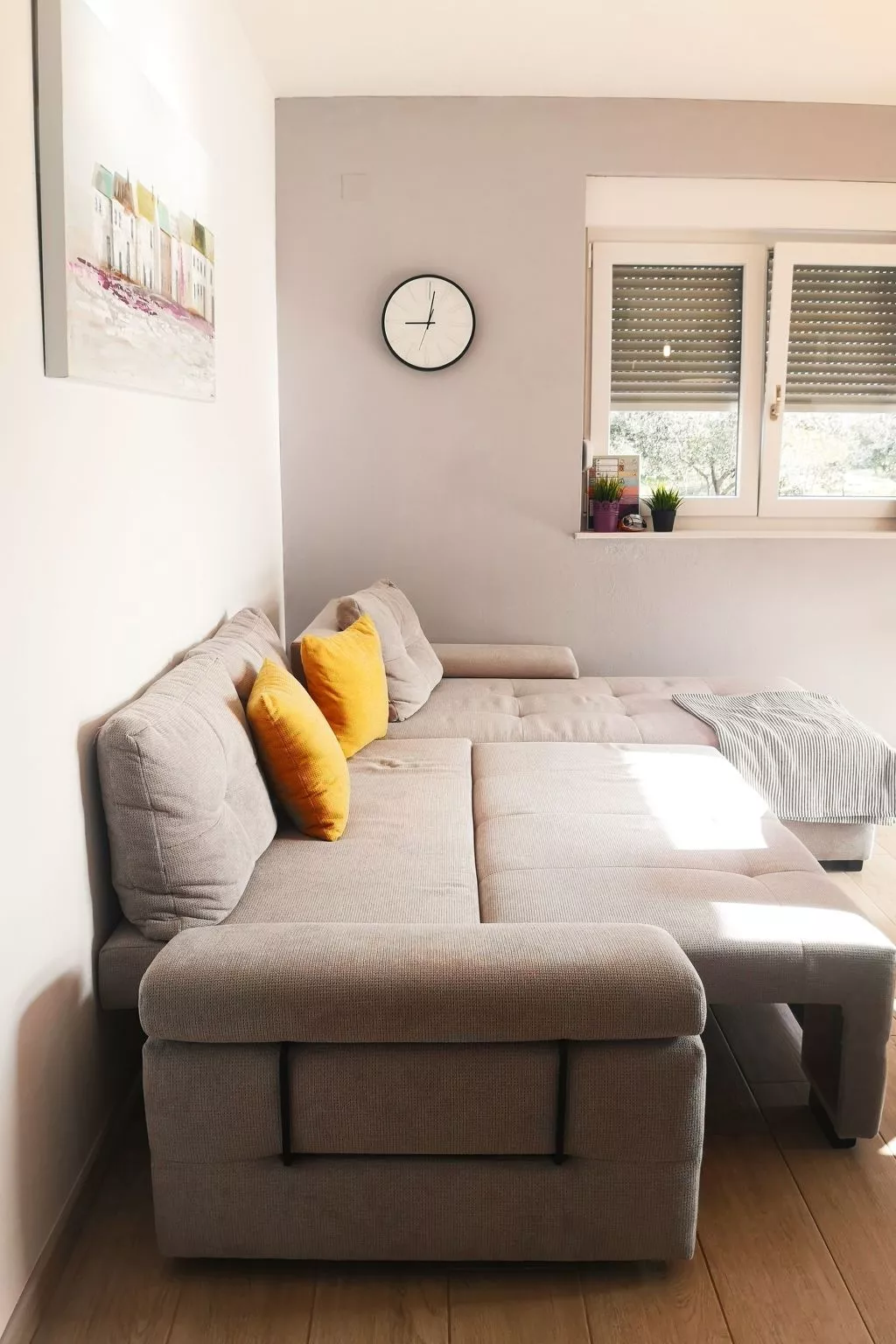 Große Wohnung in Bibinje mit Möblierter Terrasse-Binnen