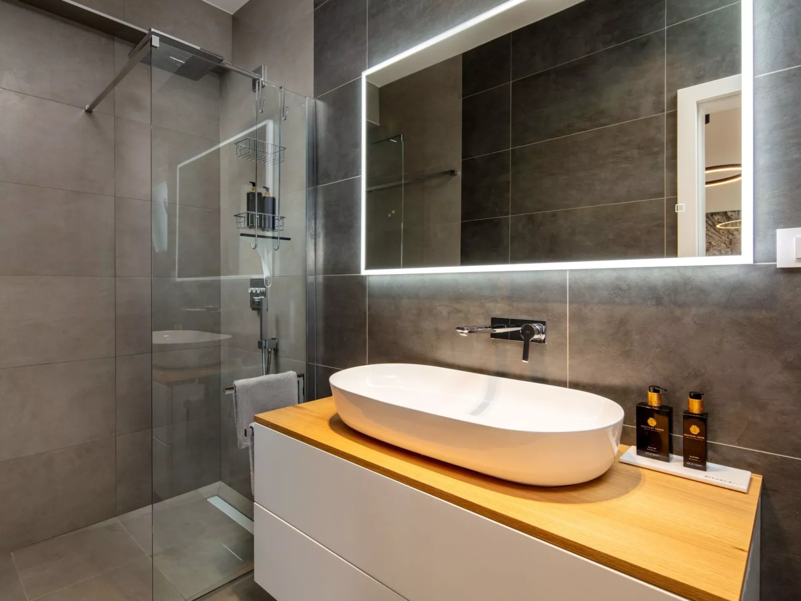 Villa Vodice Sky für 8 Gäste