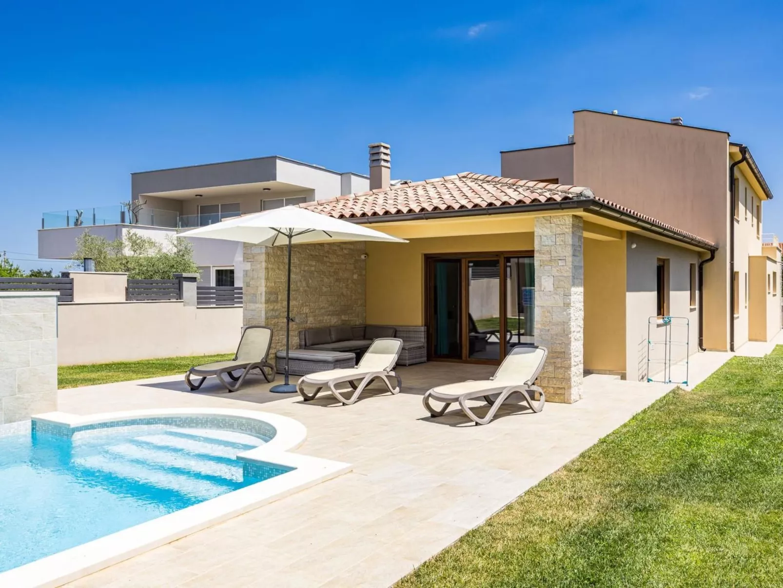 Ferienvilla "Markulin"-Buiten