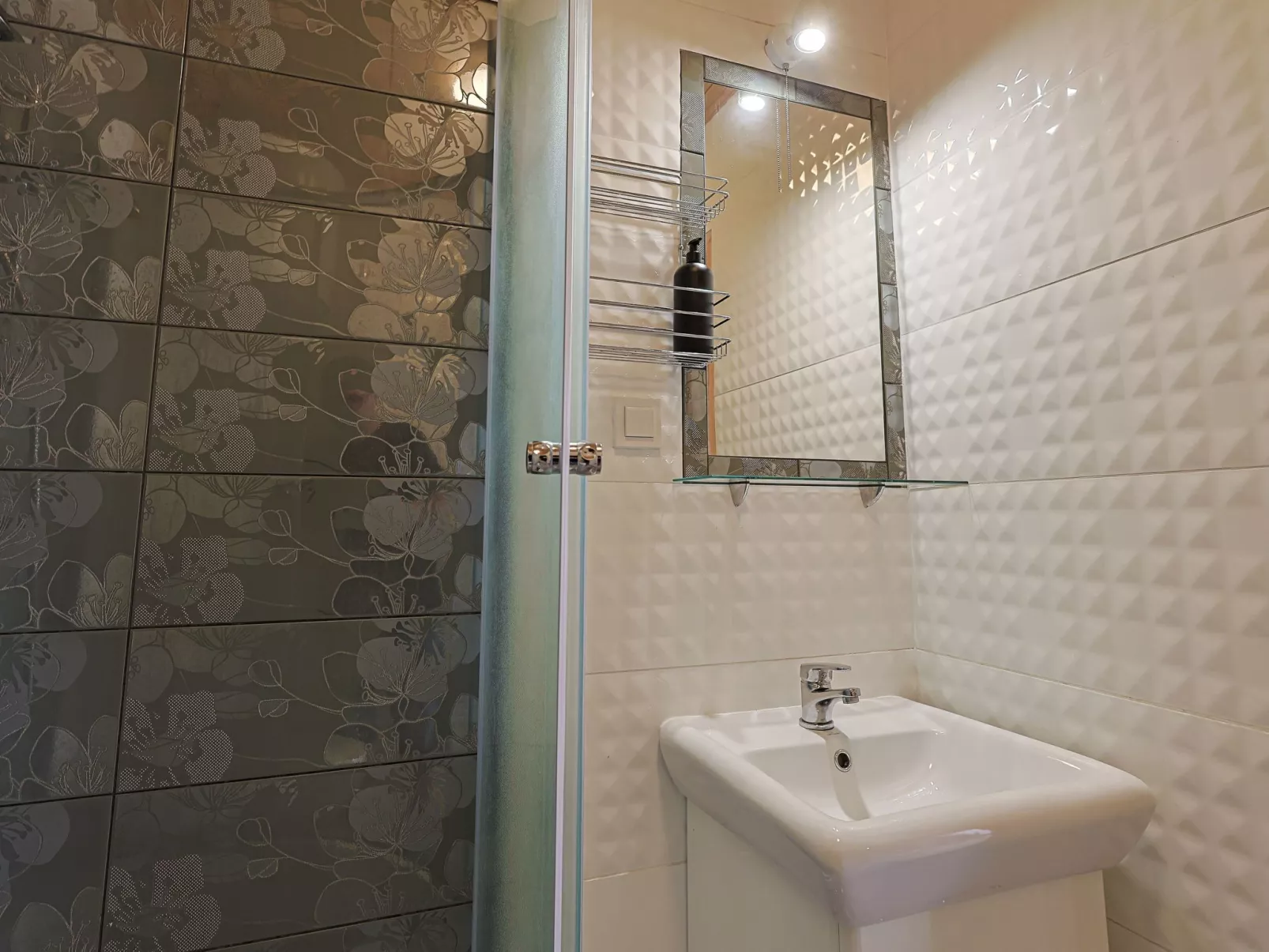 "Aurora" mit Terrasse-Binnen