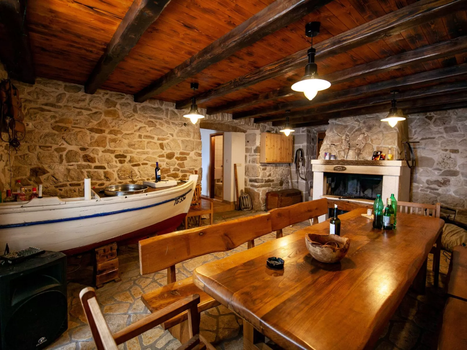 Für 12 Personen ca. 180 m&sup2; in Jesenice, Dalmatien (Gespanschaft Split-Dalm