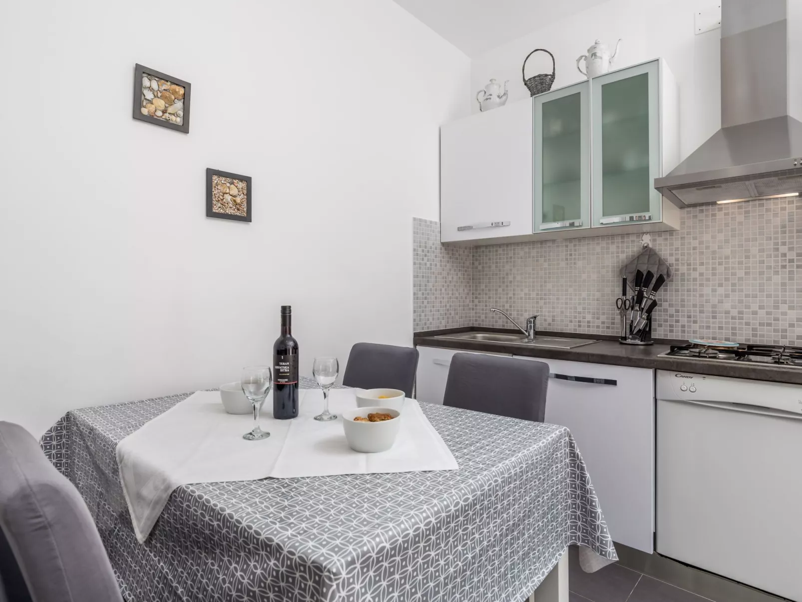 Wohnung "Zwillingsterrassen Gartenwohnung"-Binnen