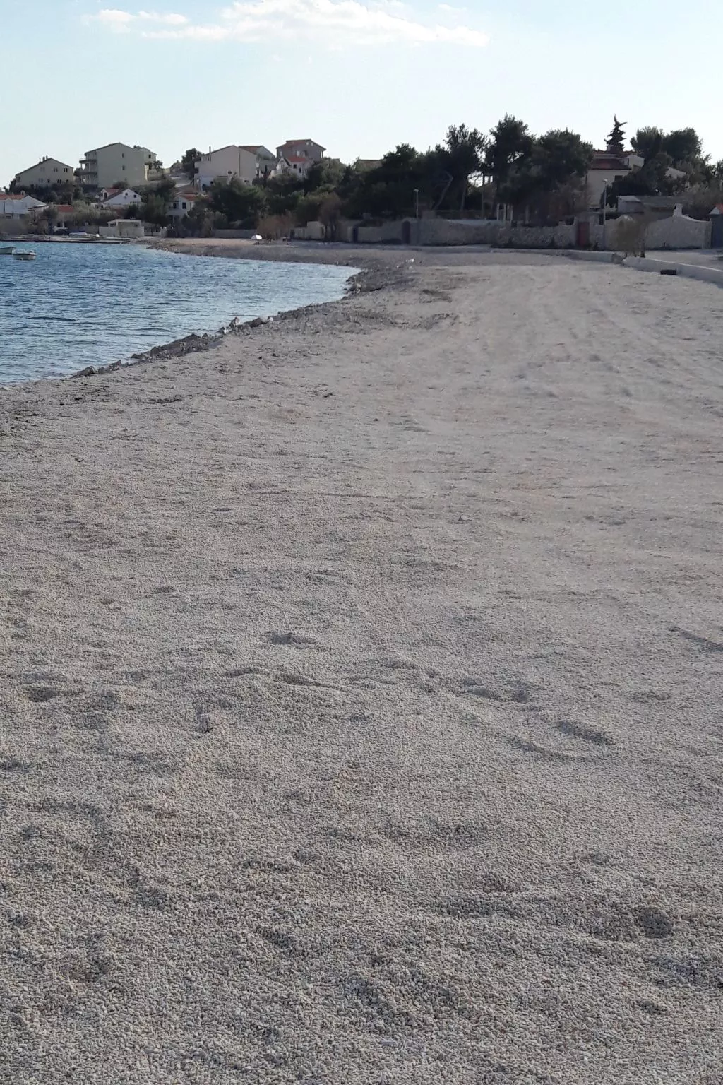 Mit Blick auf das Wasser