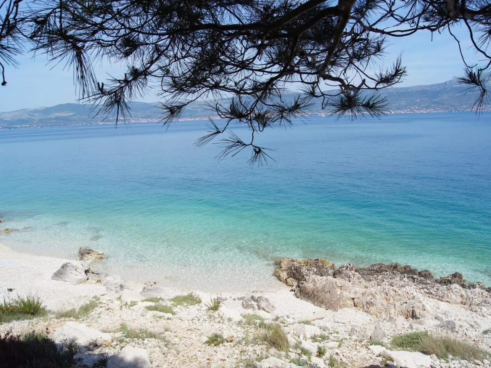 Erdgeschosswohnung mit viel Komfort und Terrasse