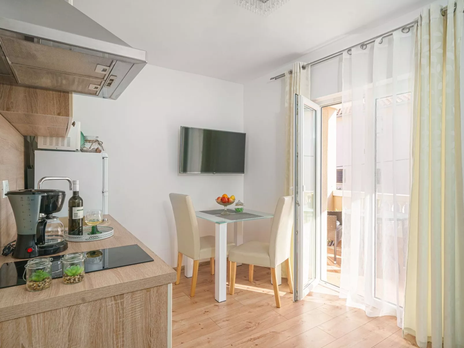 Wohnung in Vodice mit Grill