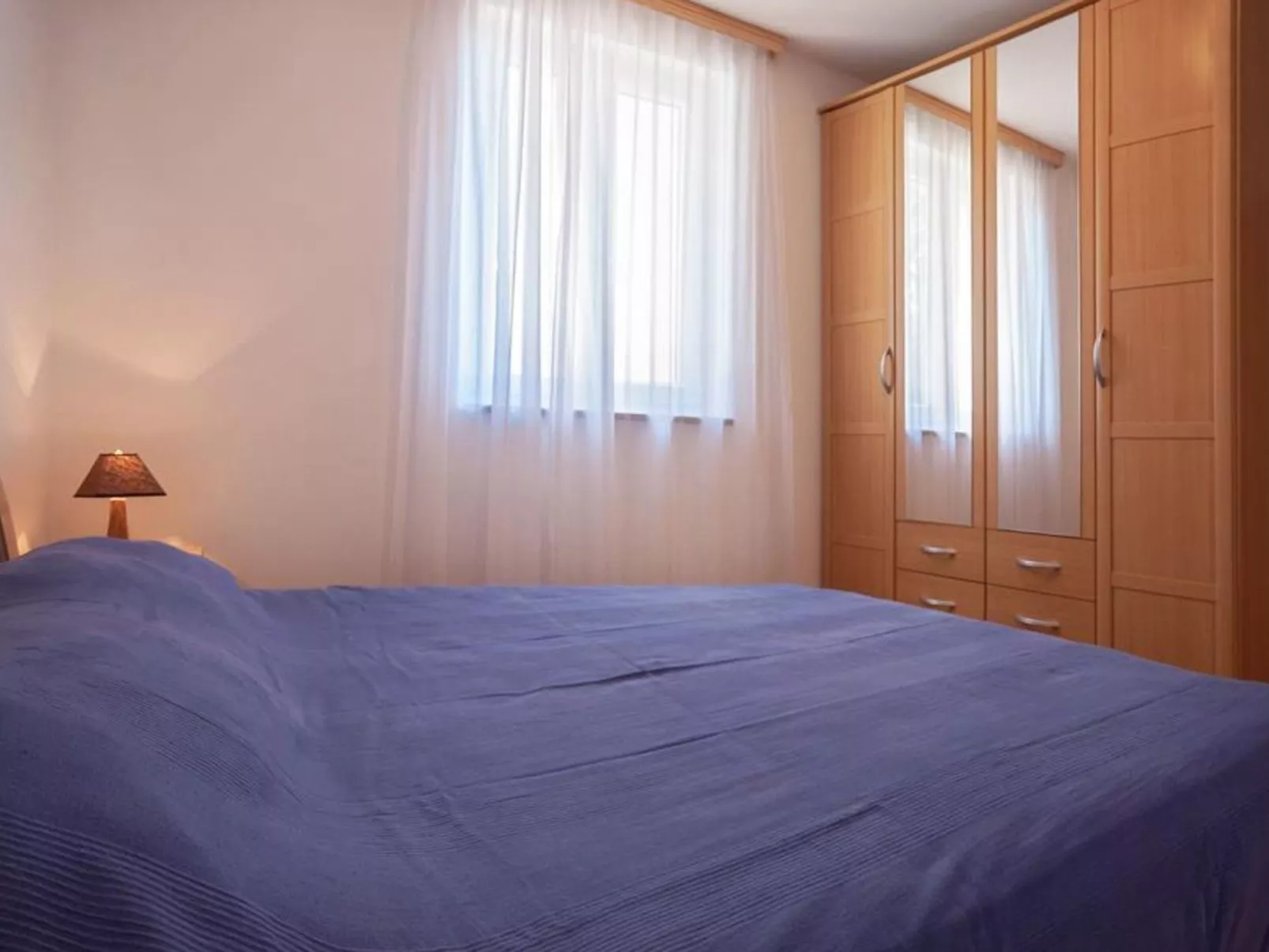 Modernes Apartment mit zwei Schlafzimmern