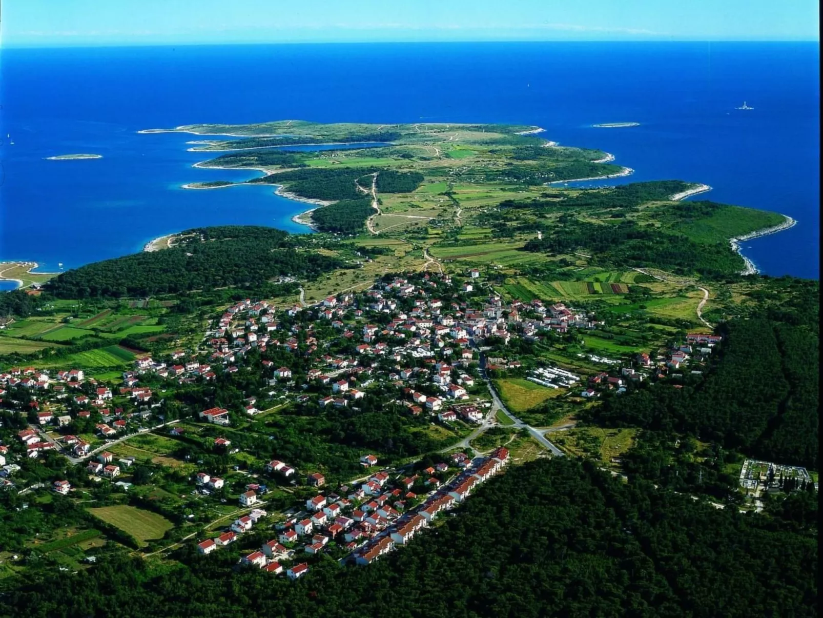 In Premantura-Buiten