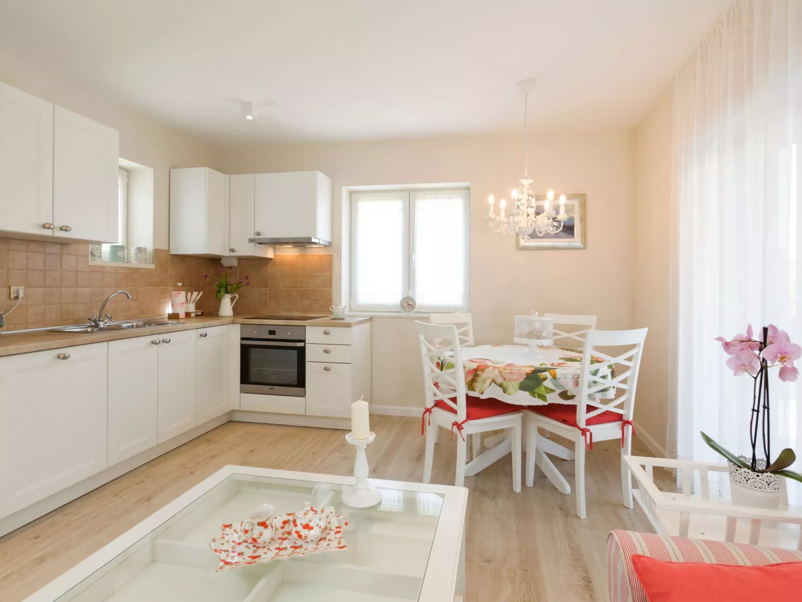 Luxuriöse Steinvilla mit privatem Swimmingpool und herrlichem Meerblick-Binnen