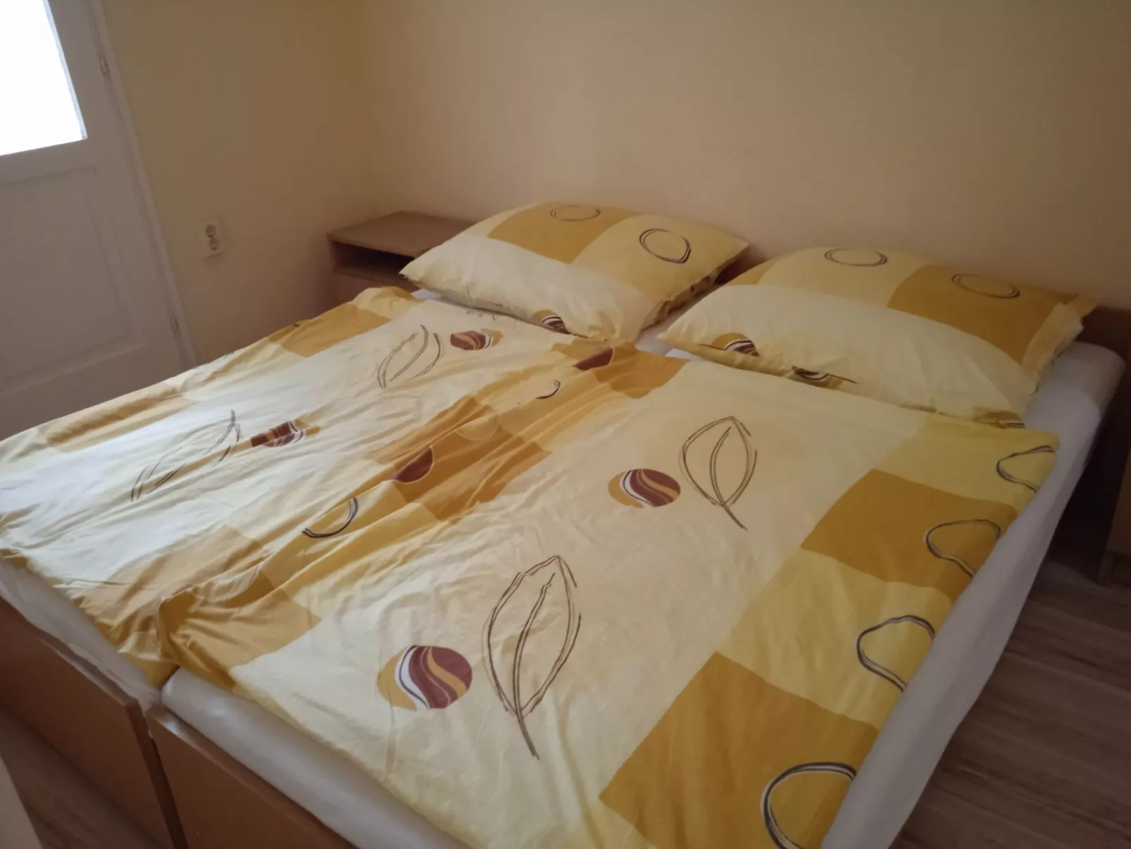 Kleines Ferienhaus in einer ruhigen Strasse