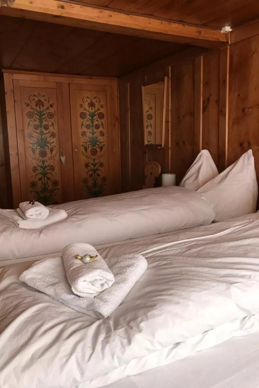 Haus "Nyfeler" Obergeschoss 4-Bettwohnung