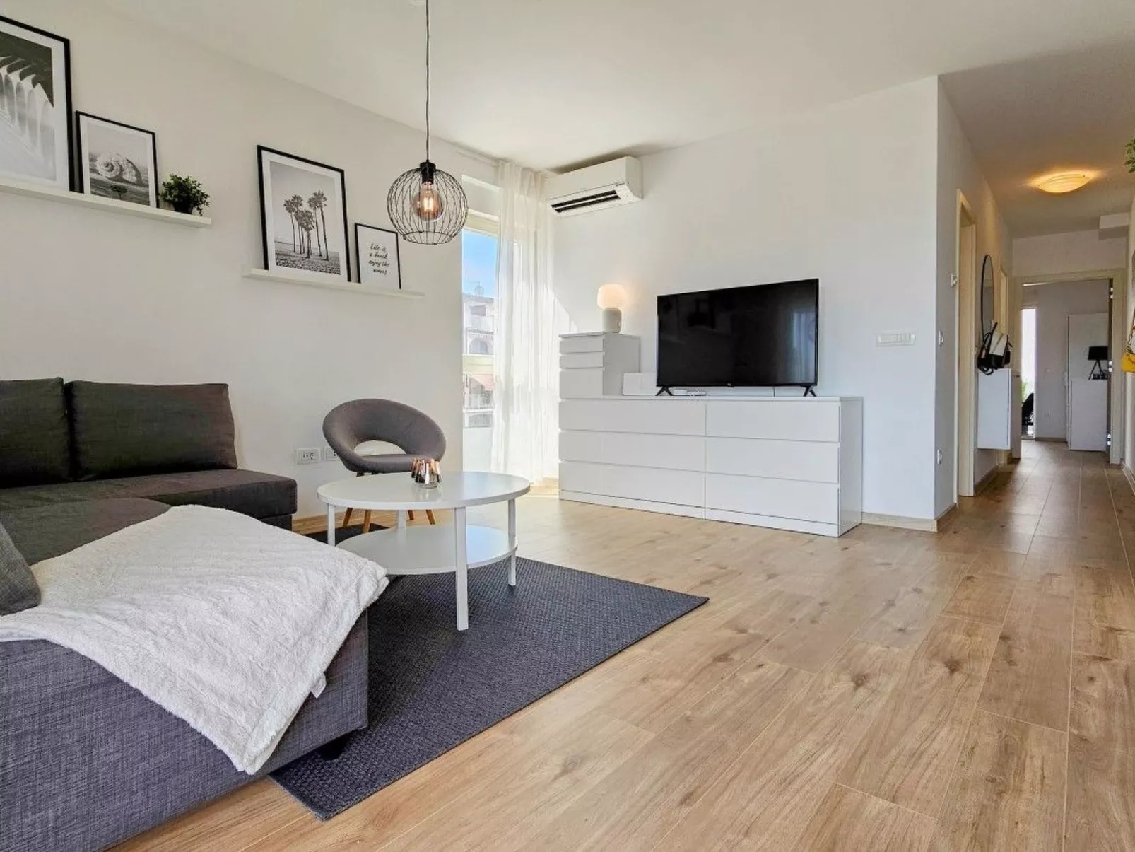 Green Oasis mit Schwimmbad-Binnen