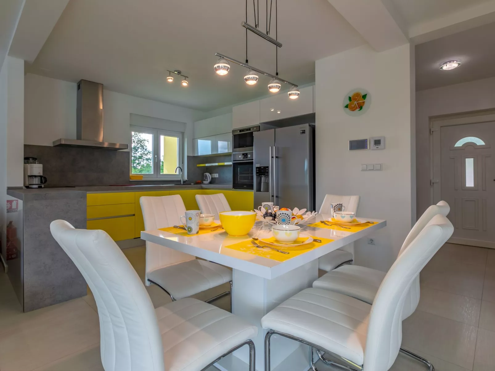 Mit Privatpool für 6 Personen-Image-tags.info