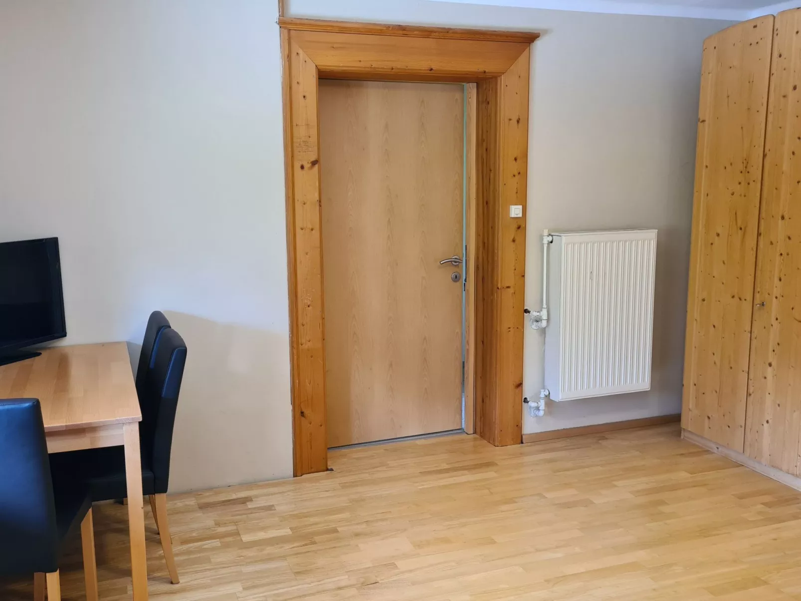 Mit Balkon und herrlichem Ausblick-Binnen