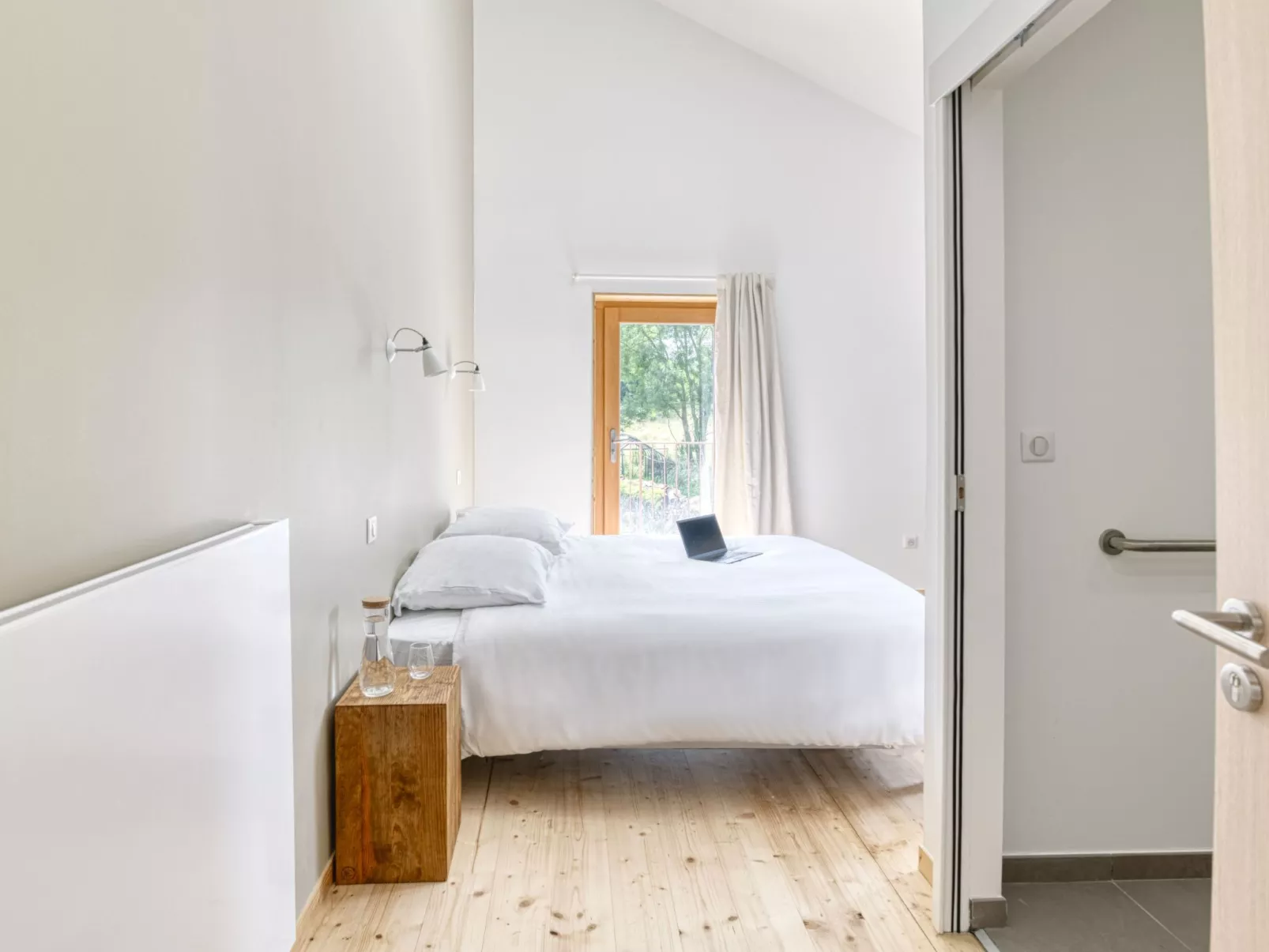 Domäne "La Résidence" inmitten der Natur