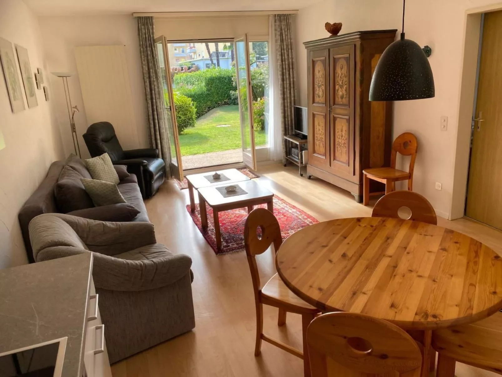 Gartenwohnung im Tessin mit Swimmingpool