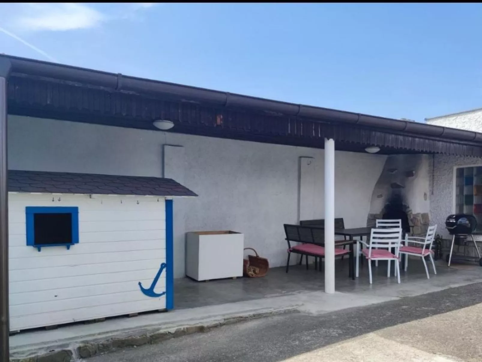 Ferienvilla mit eigenem Pool