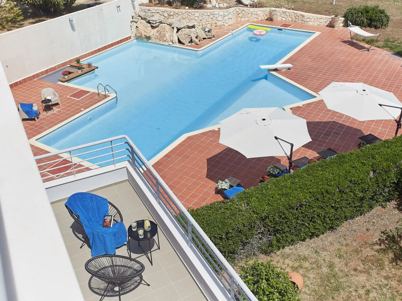 Villa Dennis Euthoria Rückzugsort-Buiten