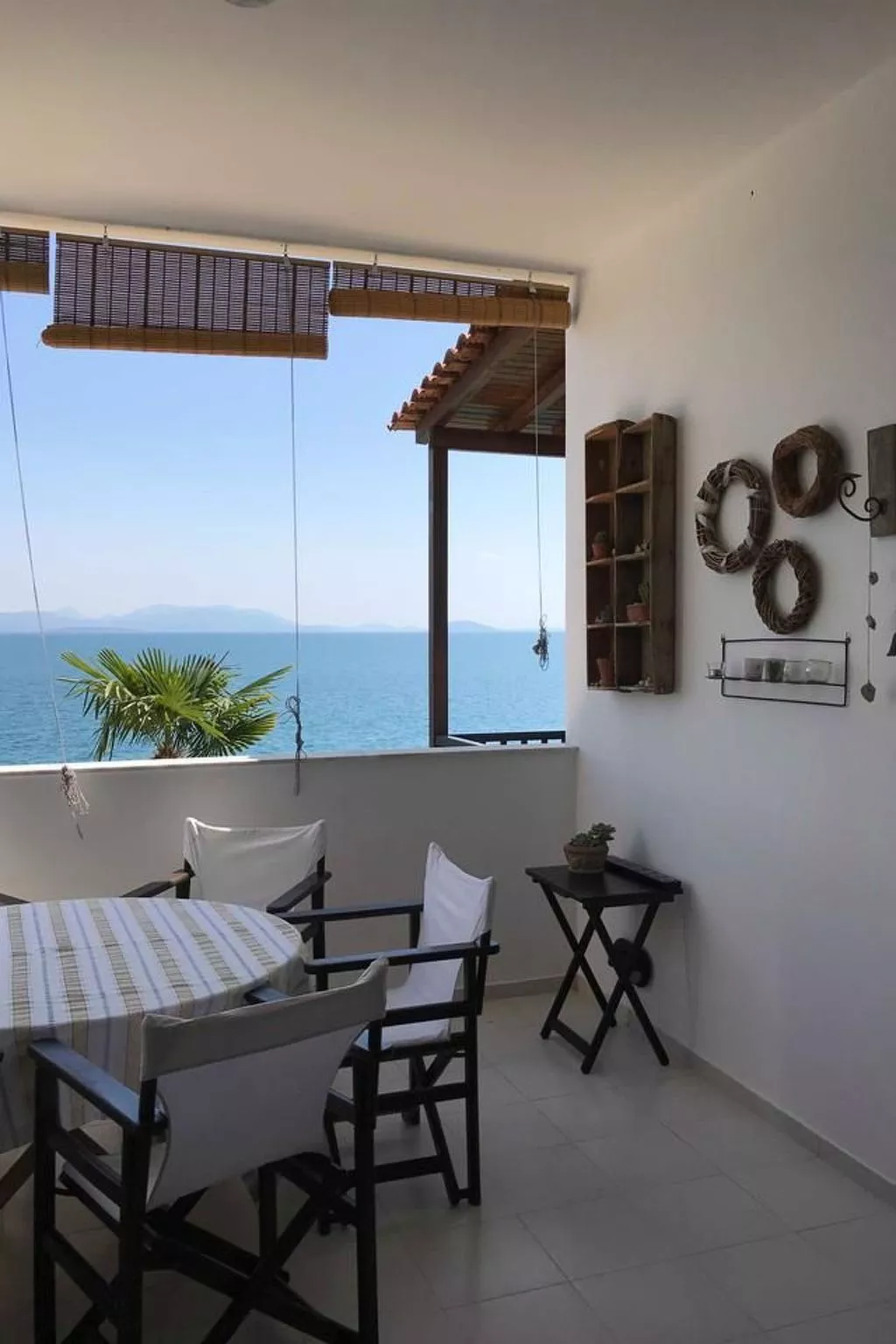 Geräumiges Ferienhaus in Chania mit Meerblick-Buiten