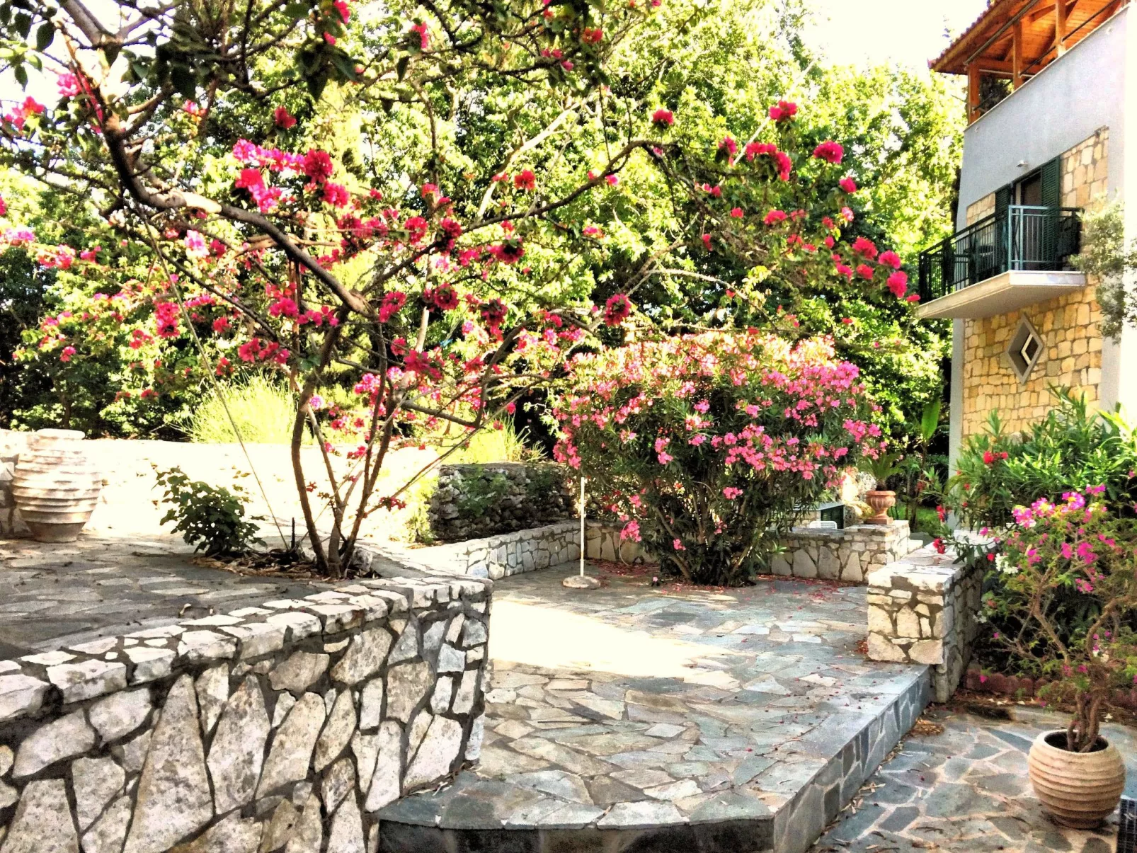 In Paralia Sergoulas mit Kleinem Balkon-Buiten