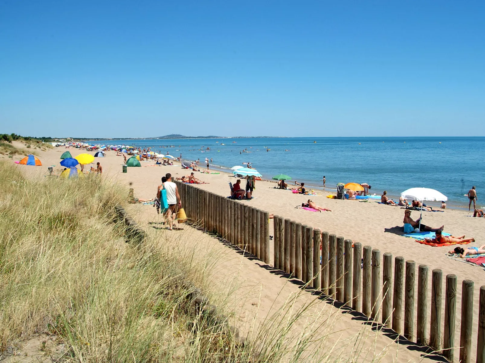Mobilheim mit Terrasse-Omgeving