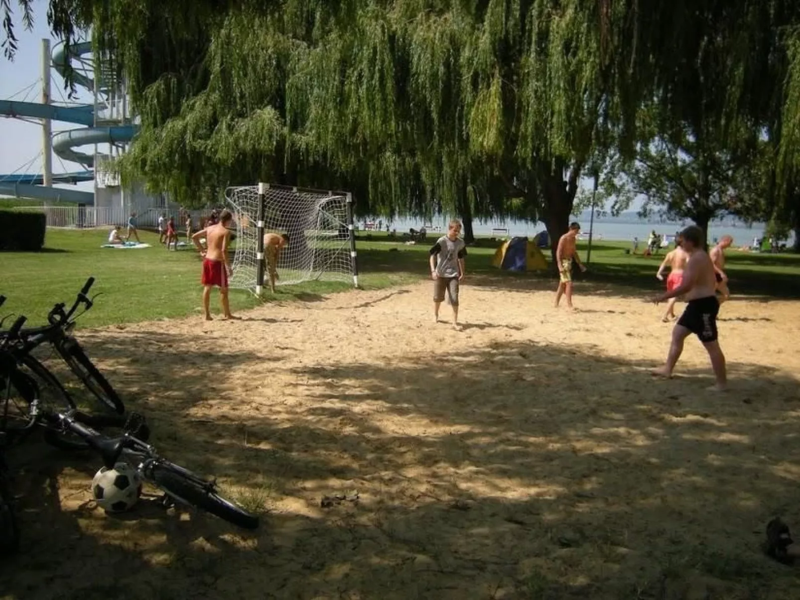 Appartement mit Terrasse-Buiten