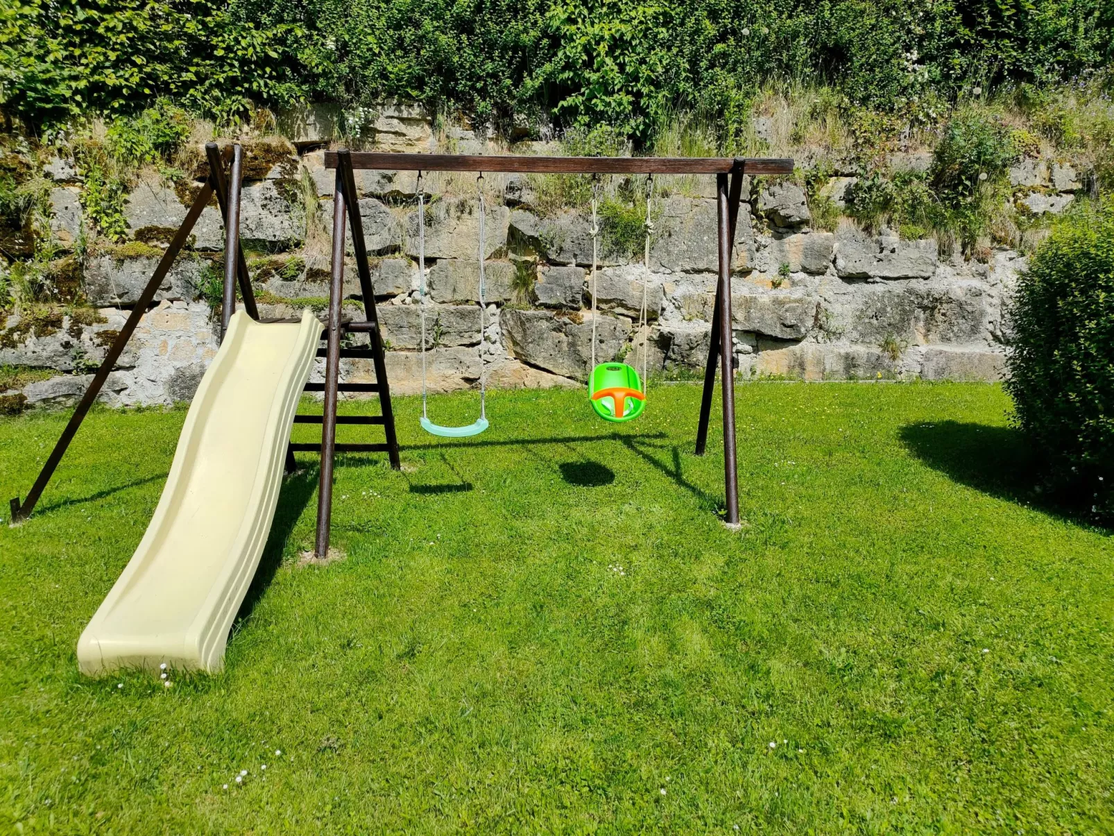 1805 Bis mit Spa und Sauna-Buiten