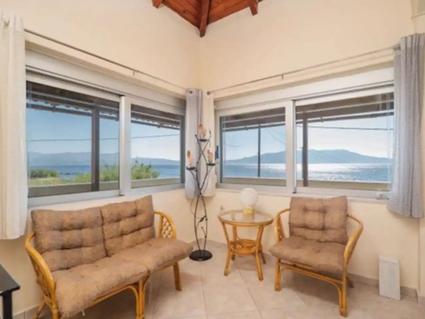 In Kolimvari mit Großer Terrasse-Binnen