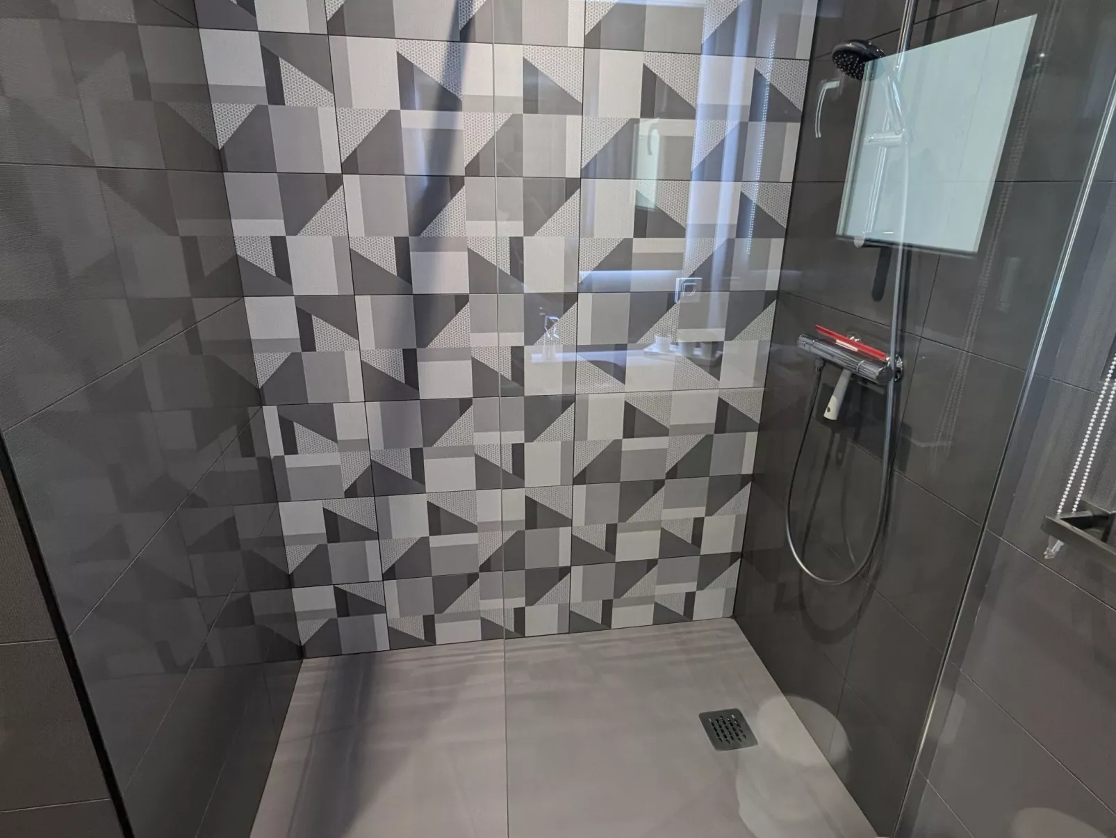 Luxuriöse Wohnung mit beheiztem Pool und private-Binnen