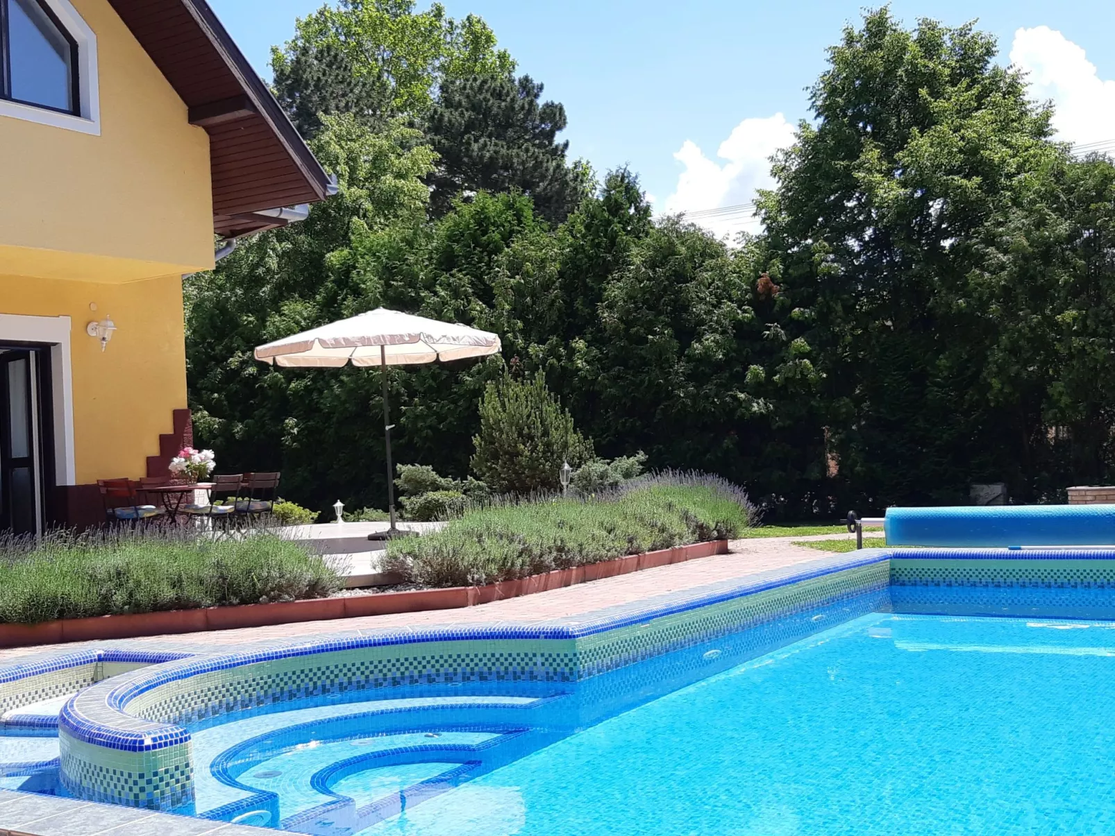 Geräumige Ferienwohnung Hannabella mit Garten