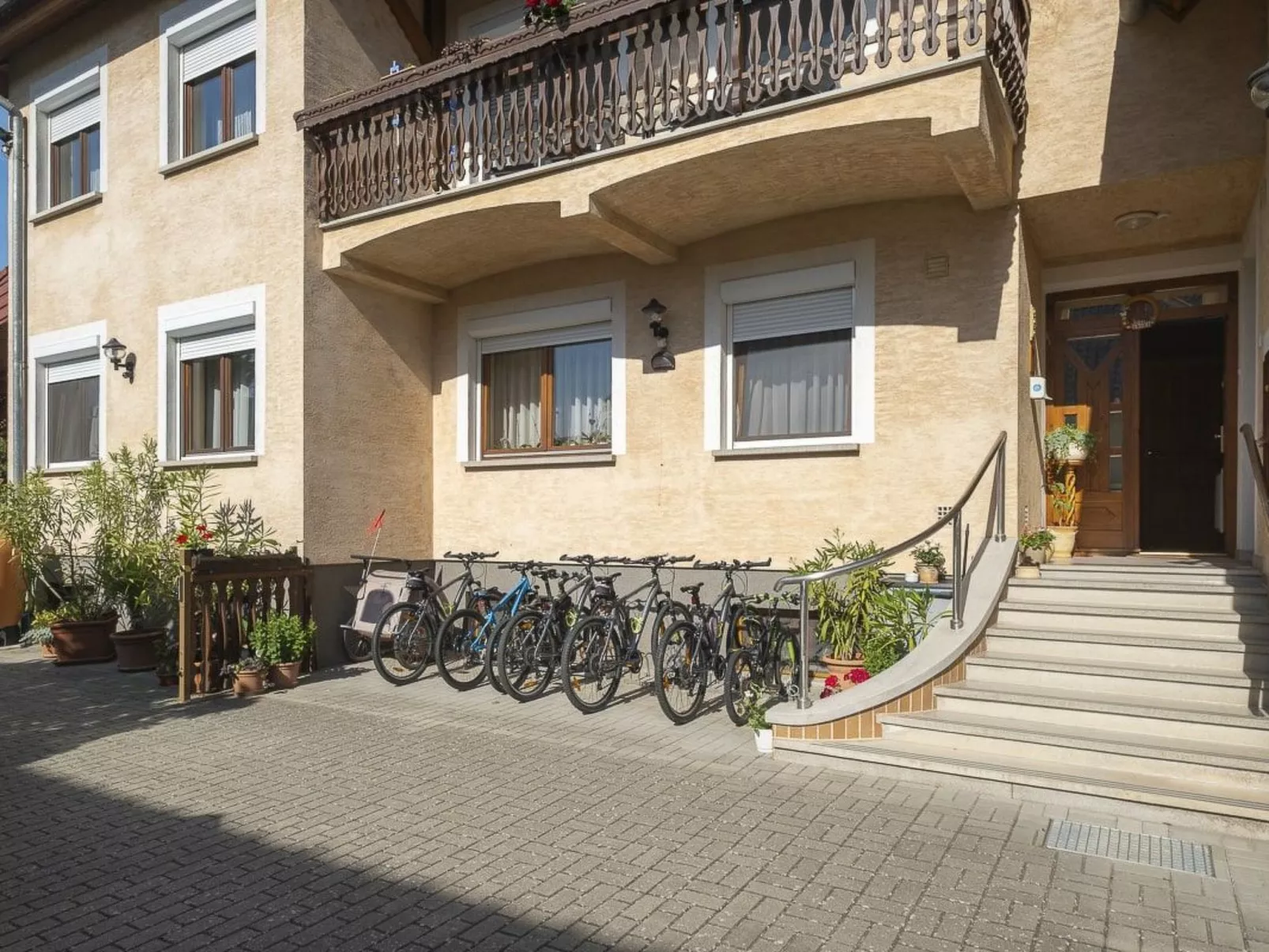 Familien Appartement Nr.4 Ács Apartman Hévíz-Buiten